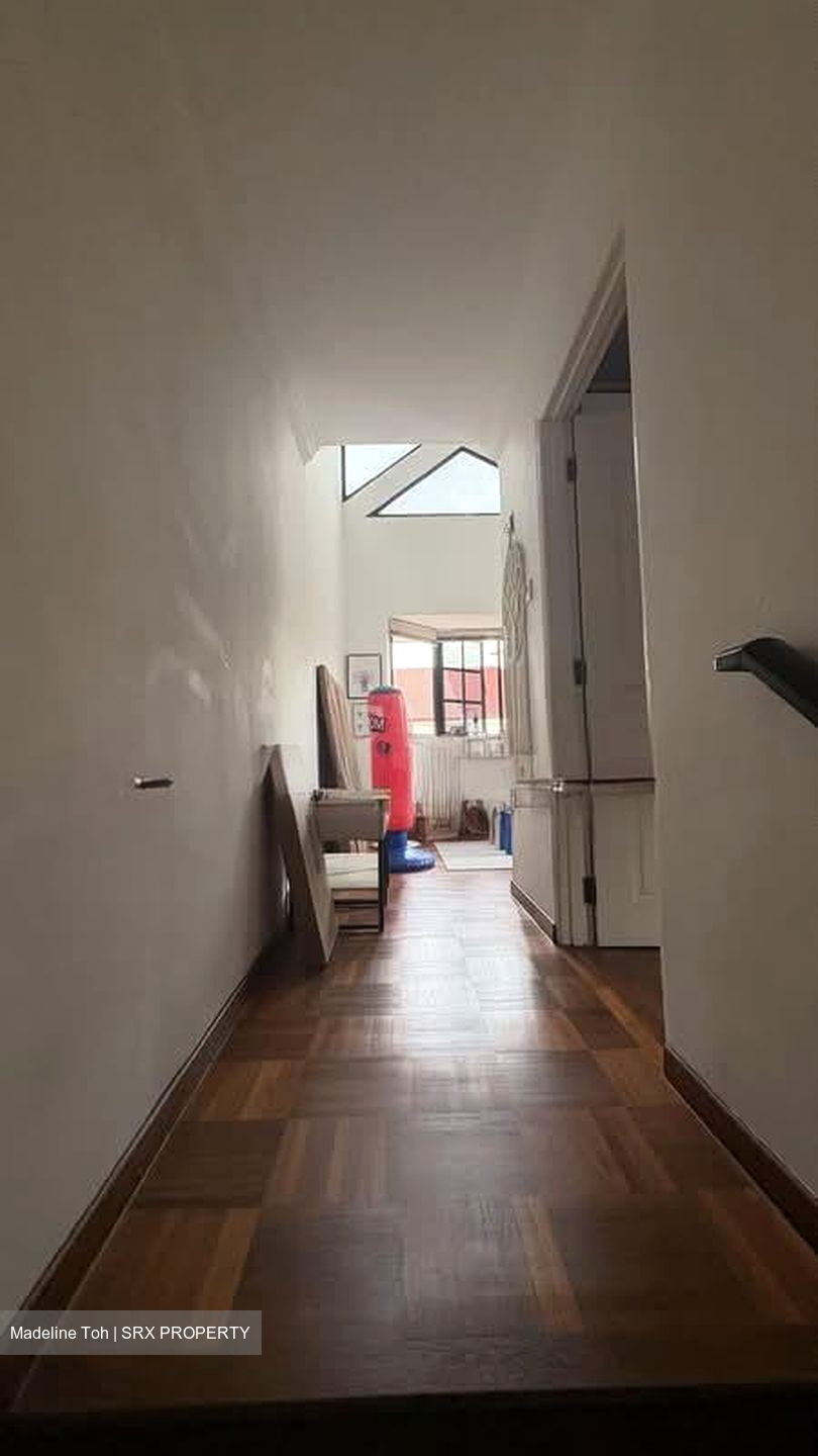Jalan Lim Tai See (D10), Terrace #557151101